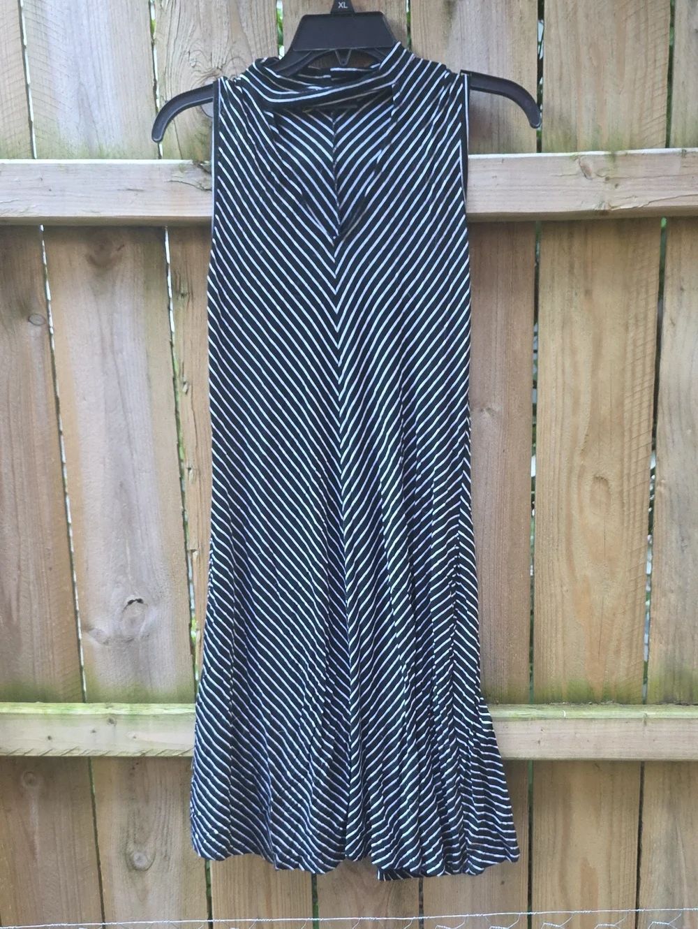Storia Black and White Striped Maxi Dress